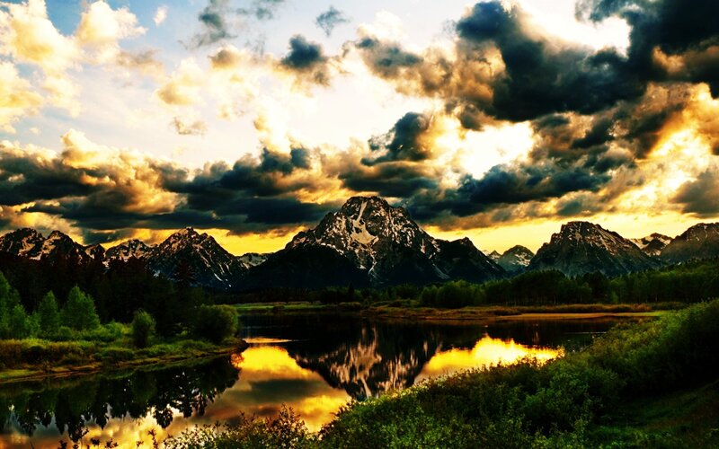 mountain sunset reflection