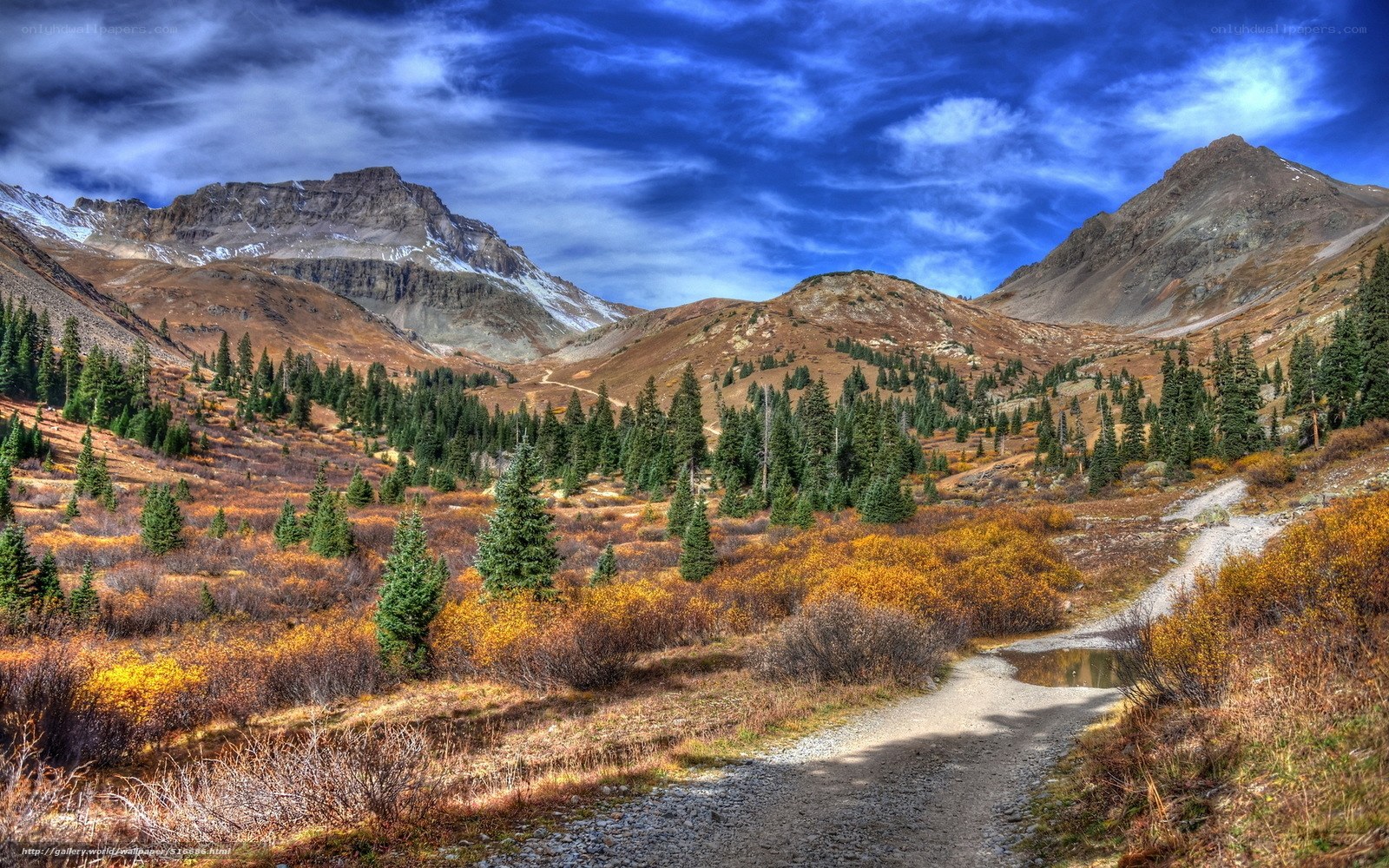 Mountain trail in autumn