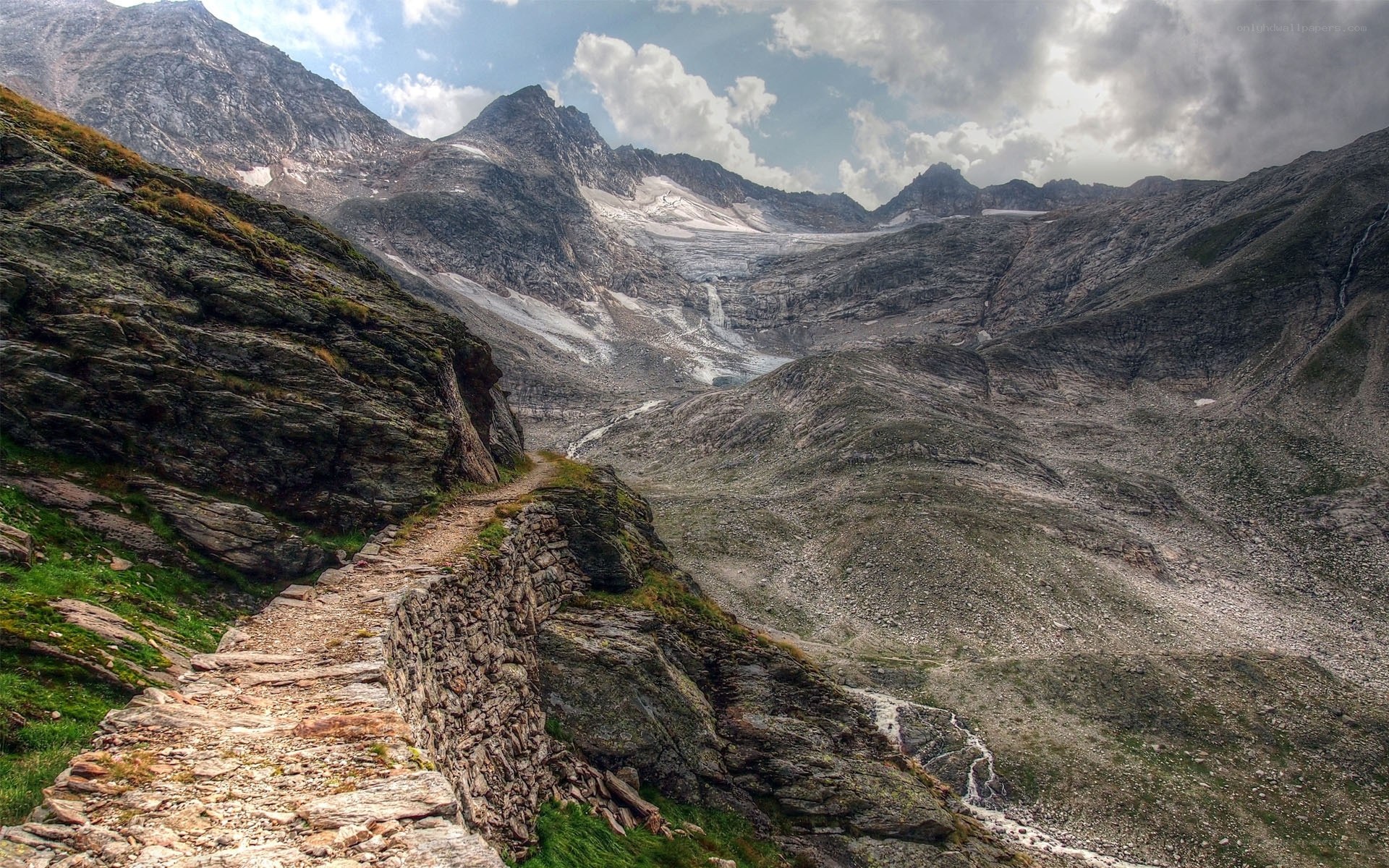 mountain trail with glacier view