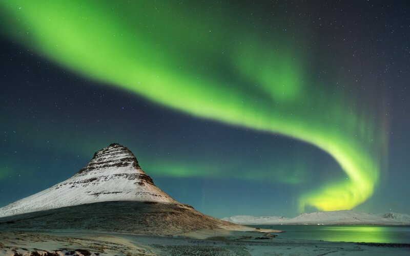Mountain under Aurora — Green, Dramatic, Night, Photograph