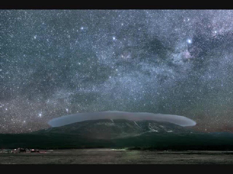 Mountain under Starry Sky — Black