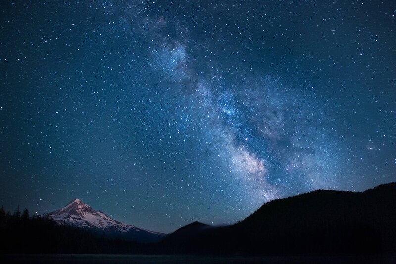 Mountain under Starry Sky — Blue, Serene