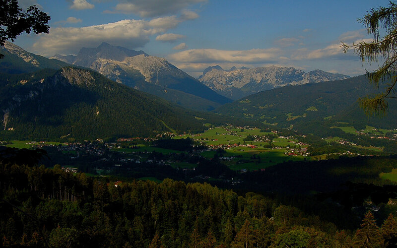 Mountain valley landscape