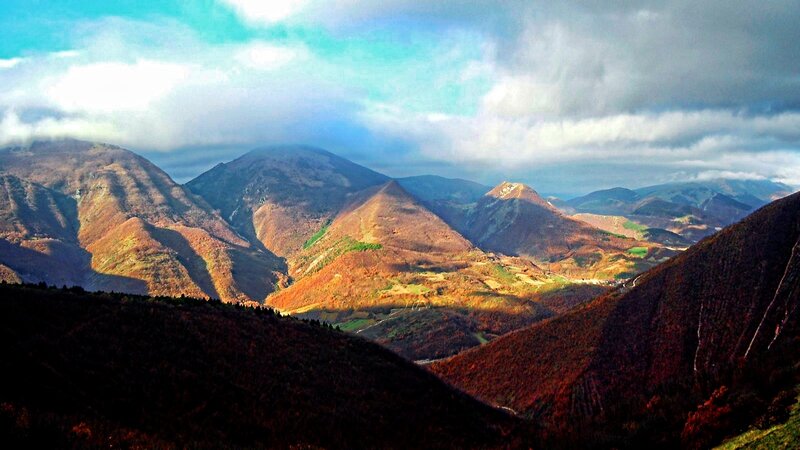 Mountain Valley Landscape — Brown, Dramatic, Autumn, Photograph, Mountains