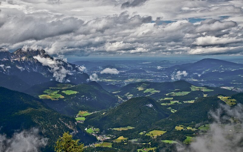 Mountain Valley Landscape — Green, Dramatic, Afternoon, Photograph, Clouds, Forests