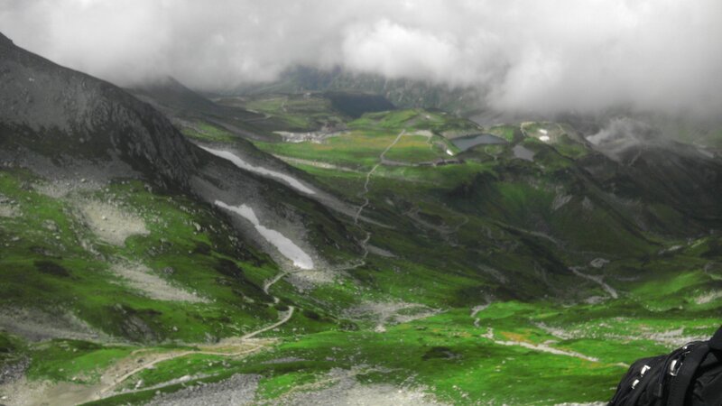 Mountain Valley with Clouds — Green, Overcast