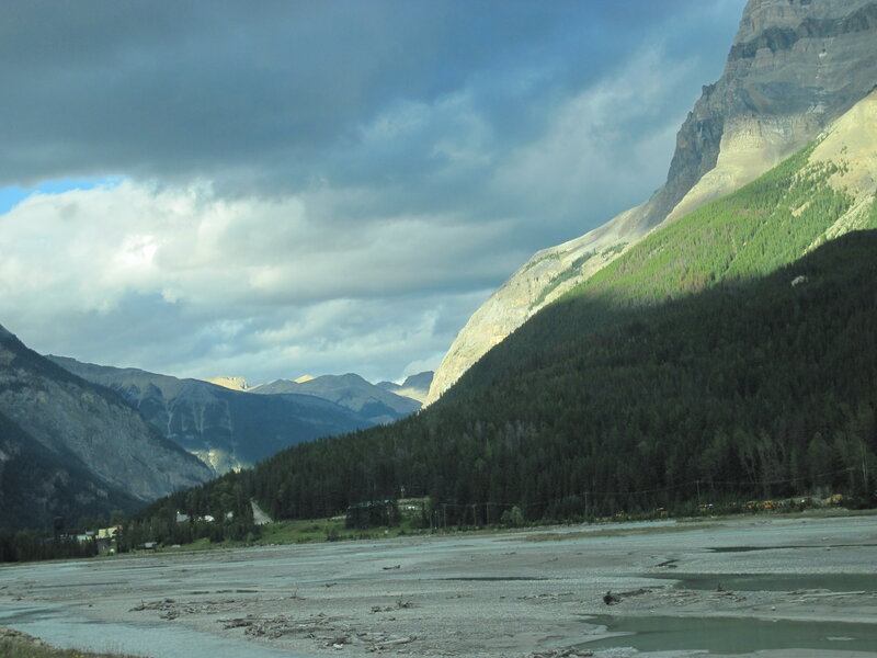 Mountain Valley with River — Green