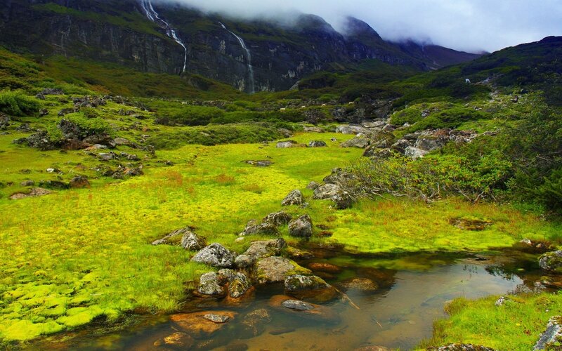 Mountain Waterfall Landscape — Green, Serene
