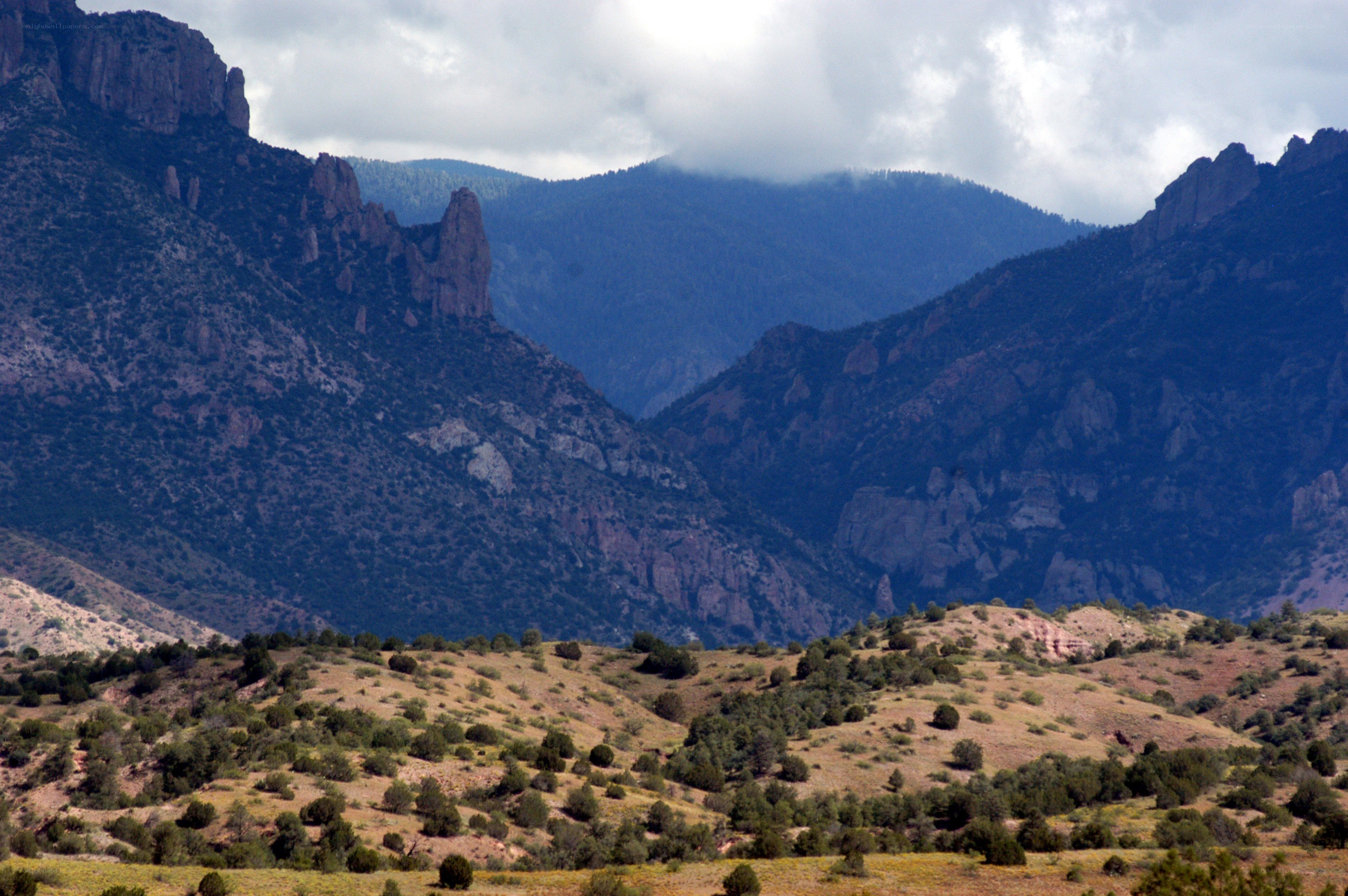 mountainous landscape with rocky peaks