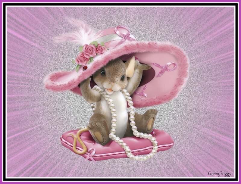 Mouse Figurine in Hat