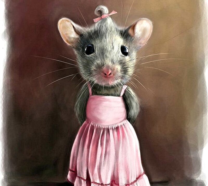 Mouse in Pink Dress — Innocent