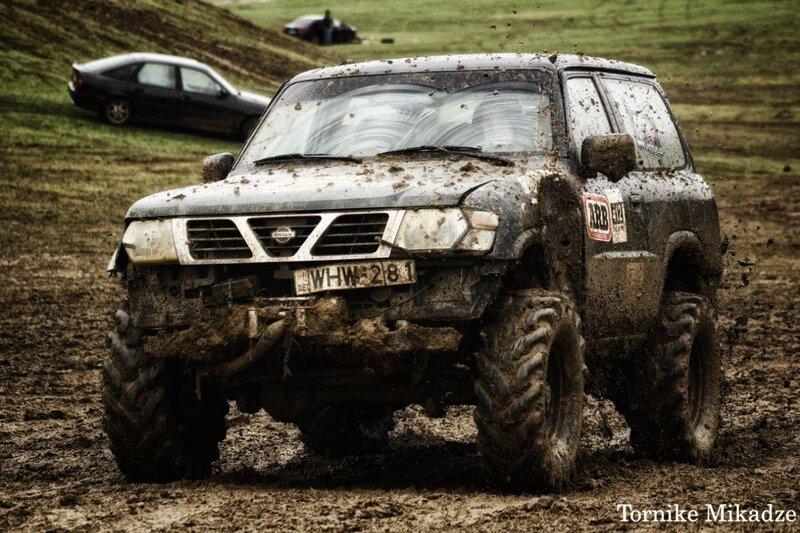 Muddy Nissan Suv