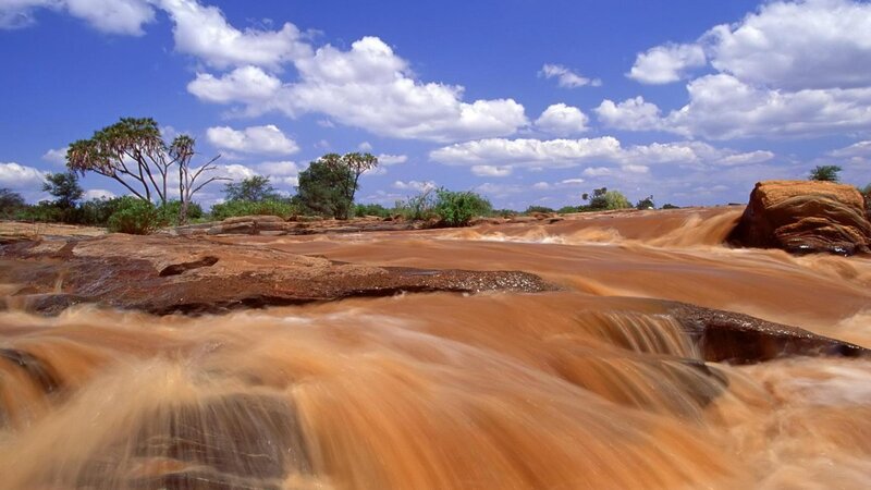 Muddy River Flowing — Blue, Dynamic
