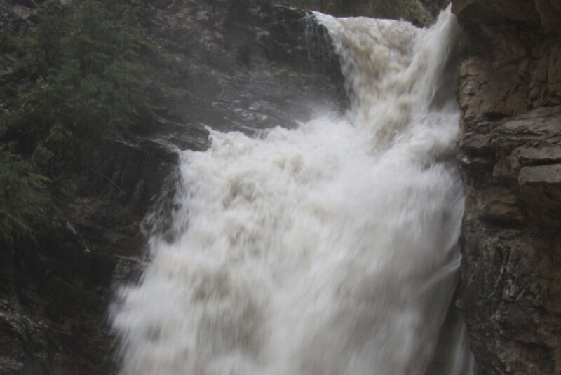 Muddy Waterfall — Brown, Powerful