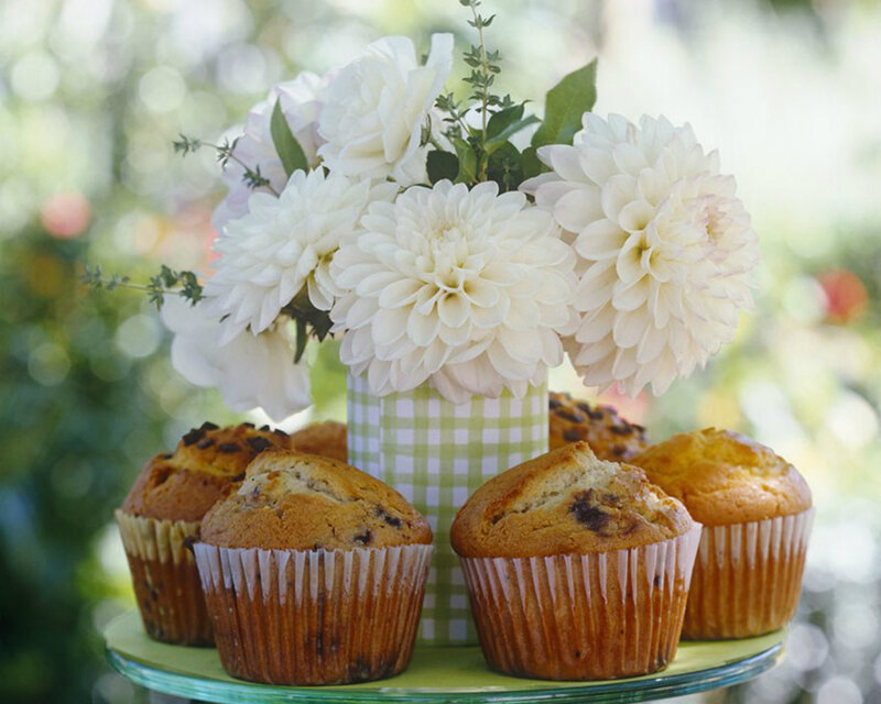 Muffins with Flowers