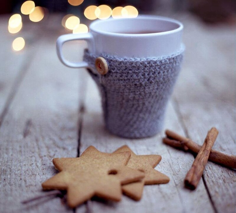 Mug with Knitted Cozy — White