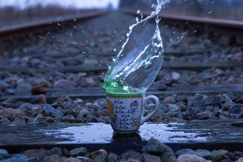 Mug with Water Splash