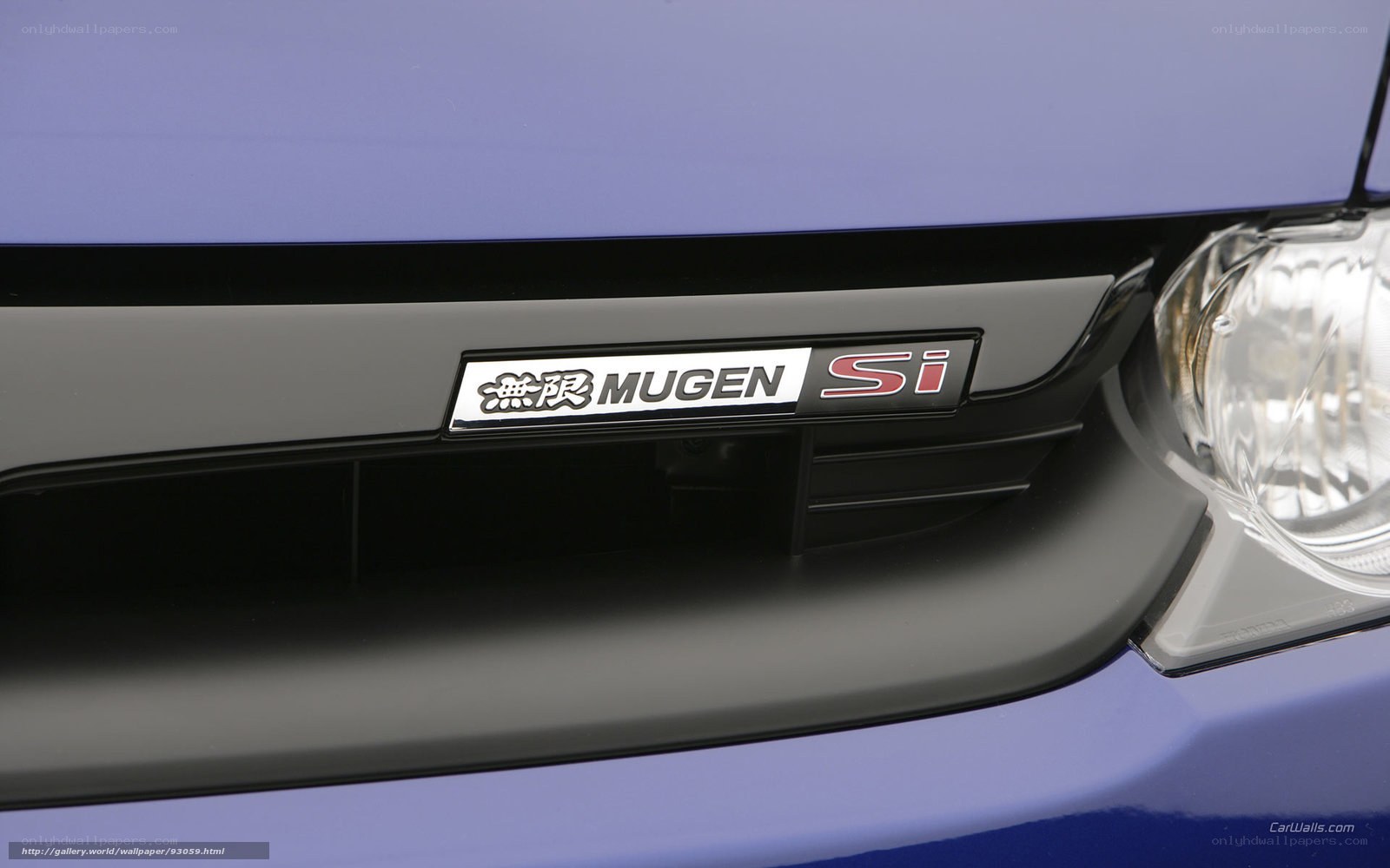 Mugen Si badge on car