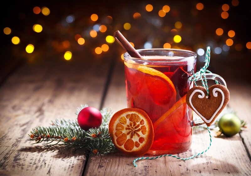 Mulled Wine in Glass — Red, Cozy