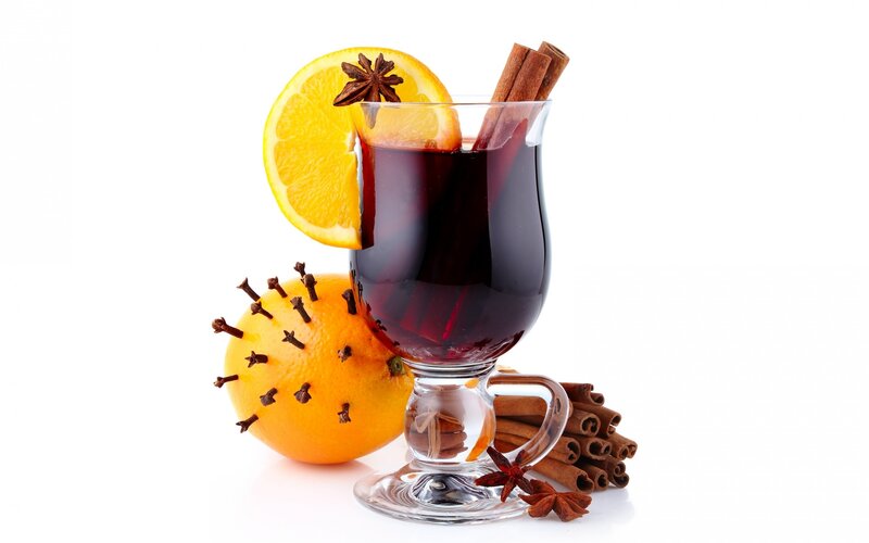 mulled wine with spices