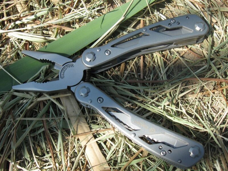 Multi-tool Pliers