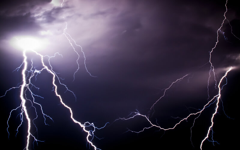 Multiple Lightning Strikes — Dramatic