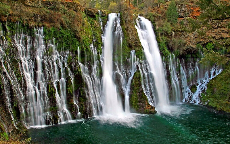 Multiple Waterfalls on Cliff — Green, Serene, Autumn