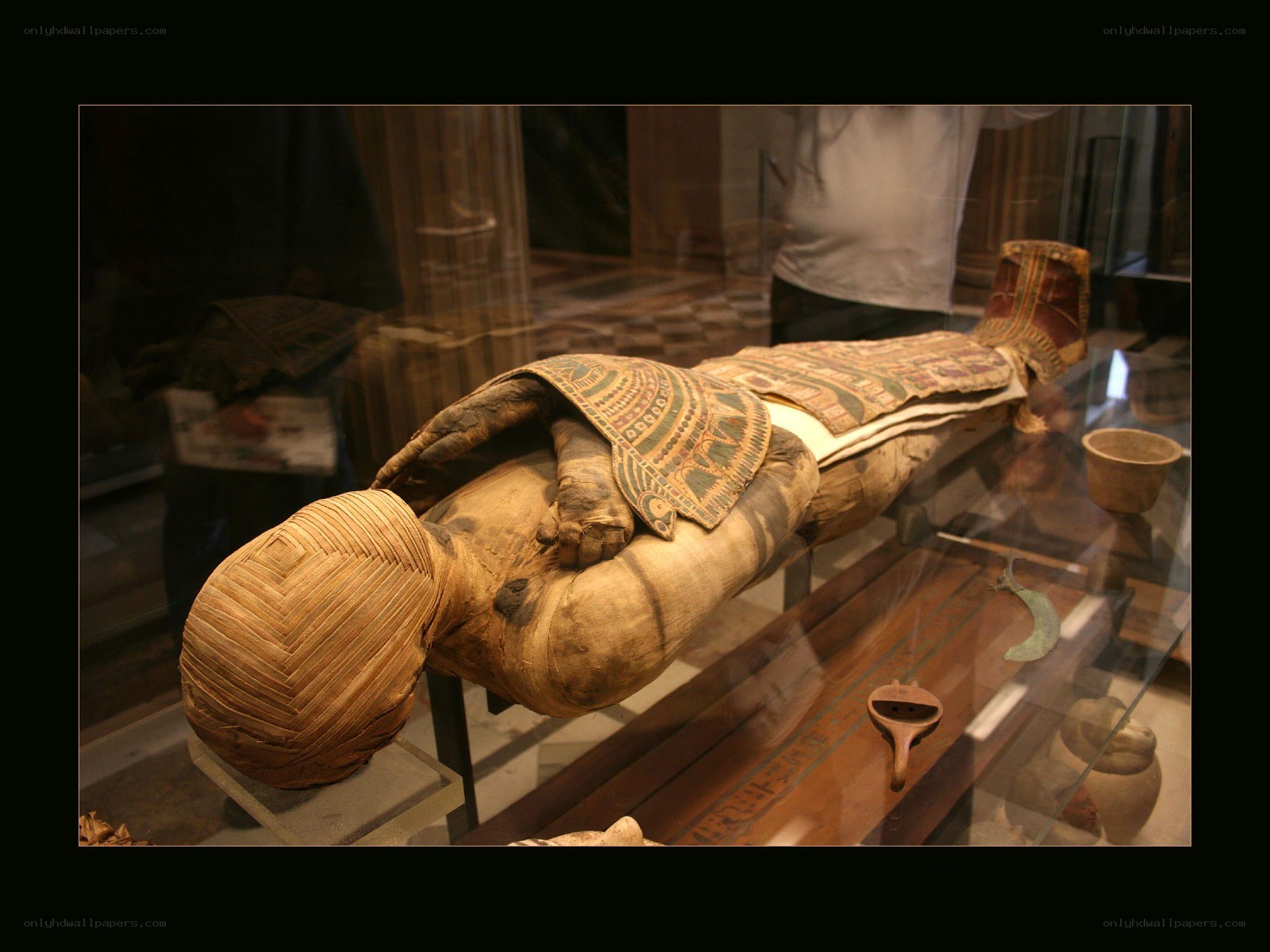 Mummified Egyptian figure in display