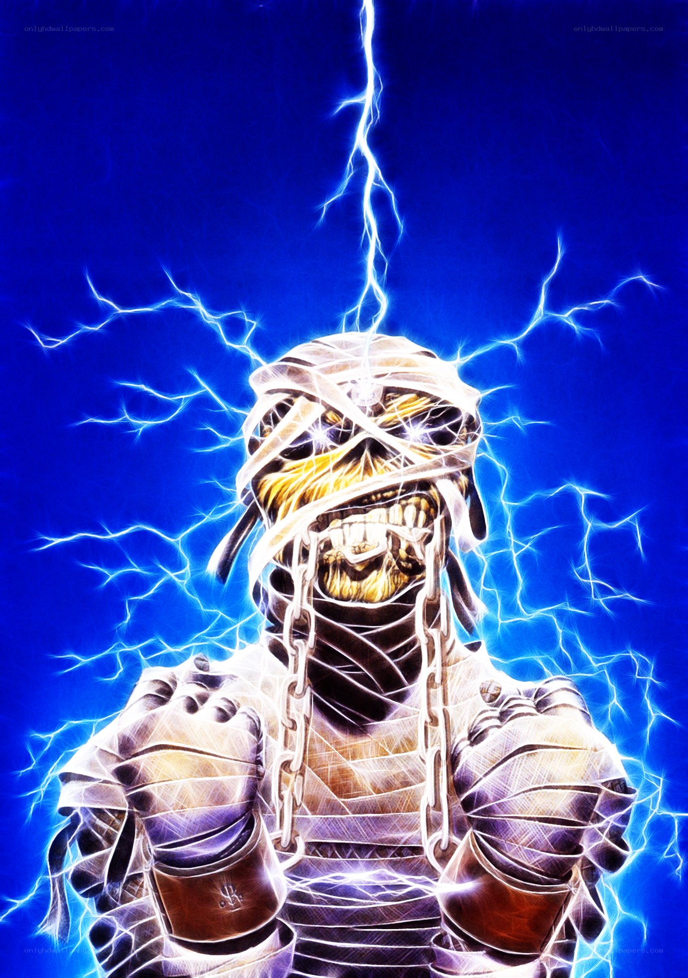 Mummy with lightning