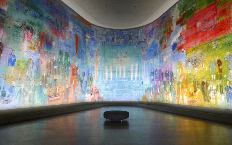 Mural in circular gallery