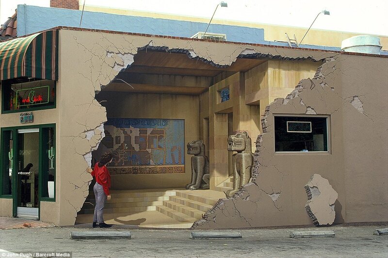 mural of ancient ruins