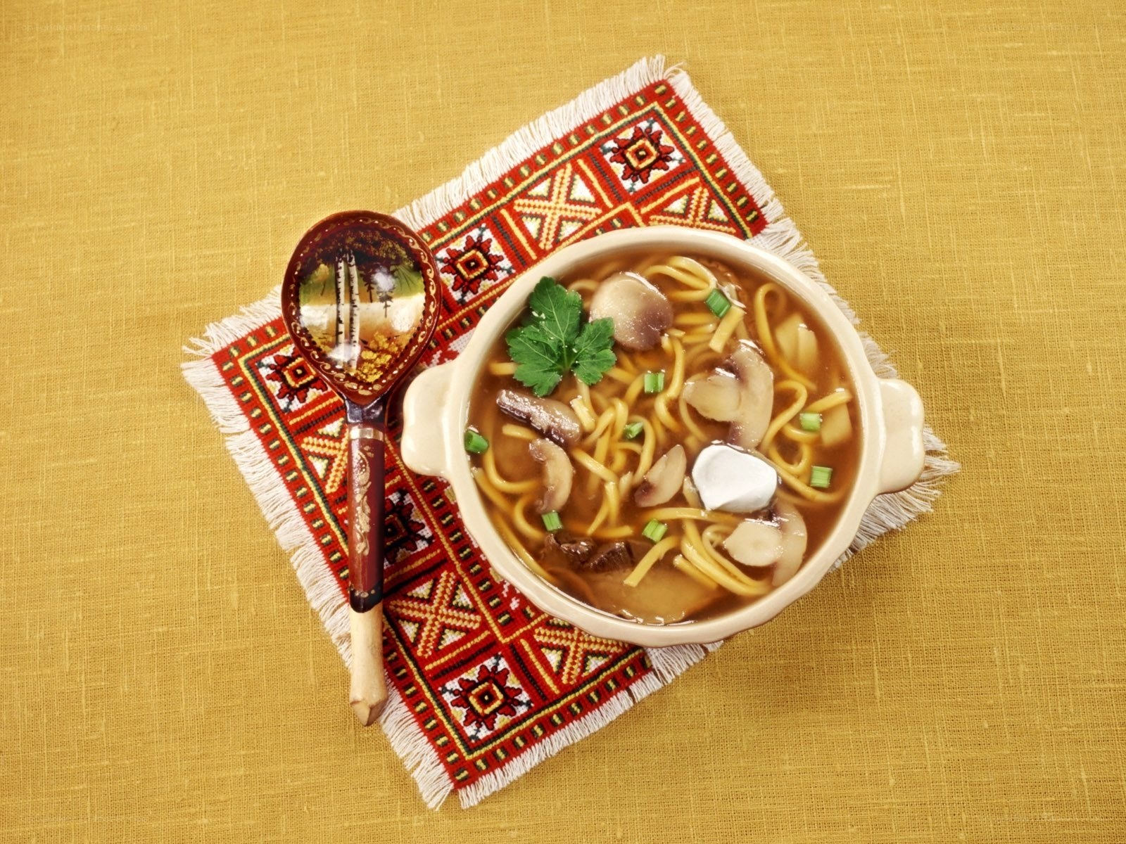 Mushroom noodle soup