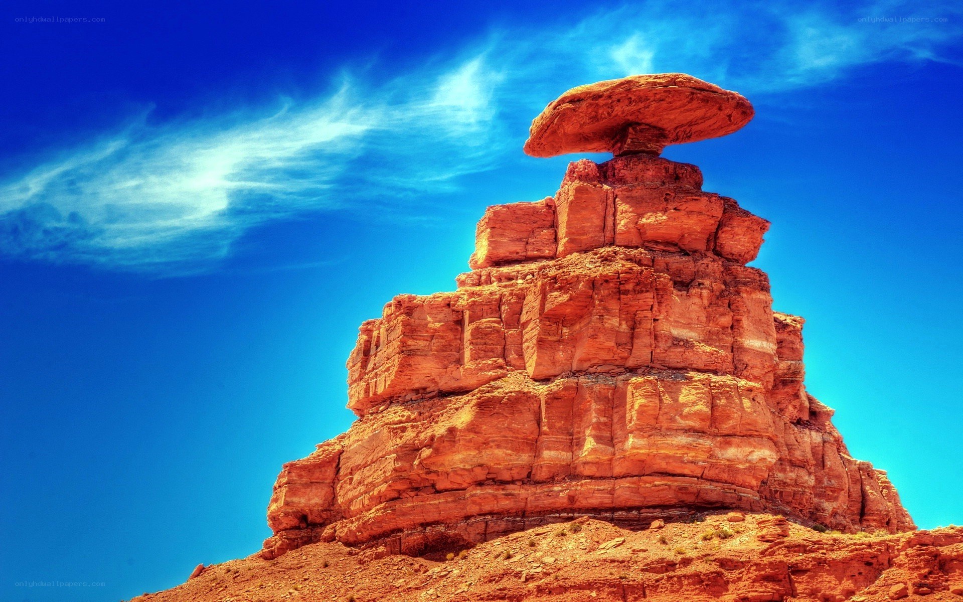 Mushroom rock formation