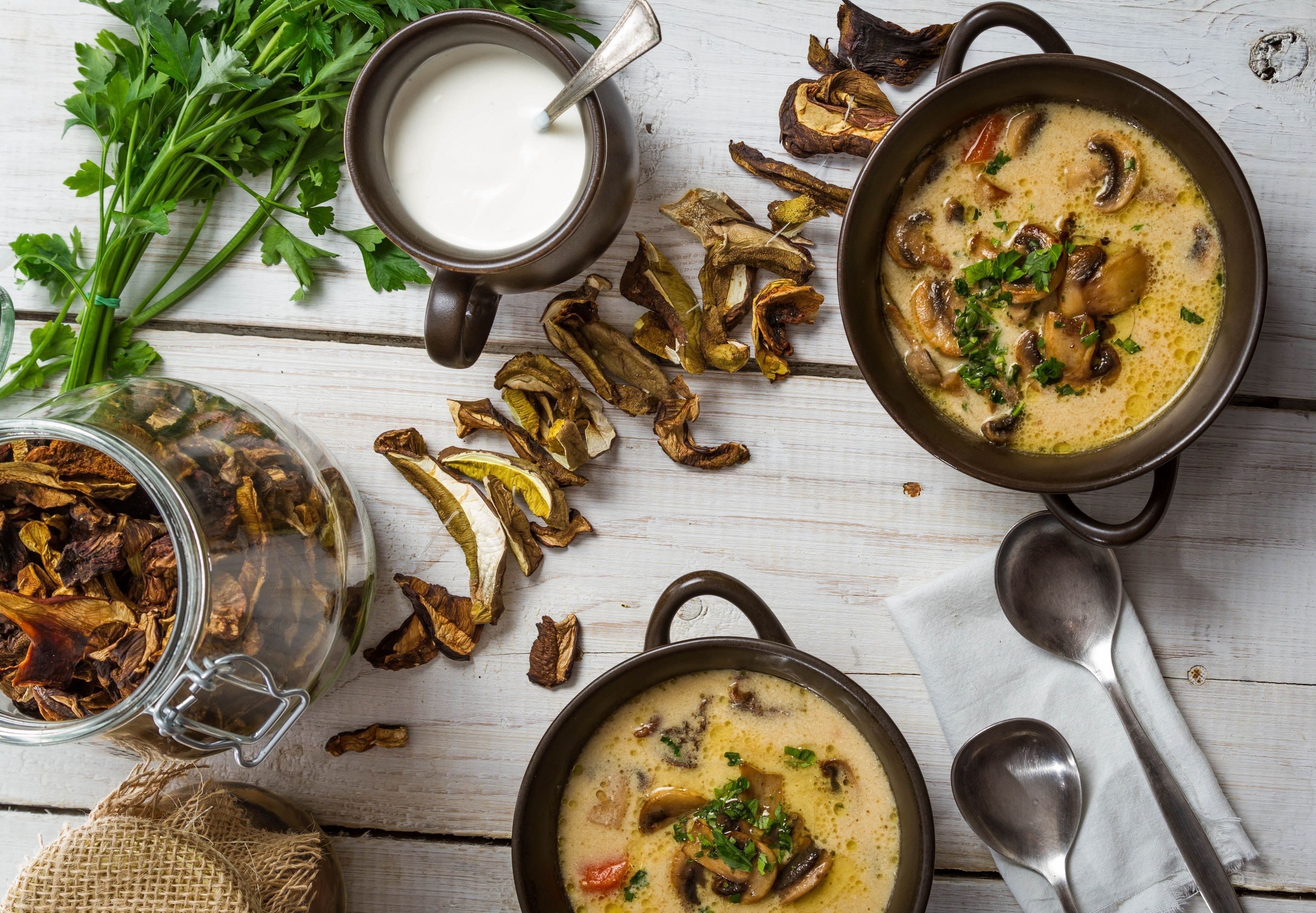 Mushroom soup with herbs