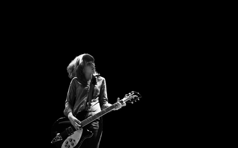 musician playing electric guitar