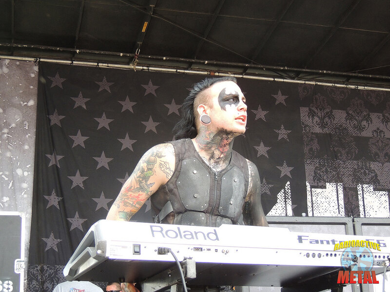 Musician with Face Paint — Black, Intense