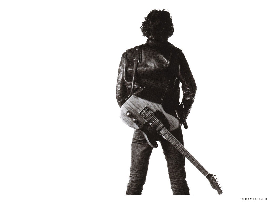 musician with guitar