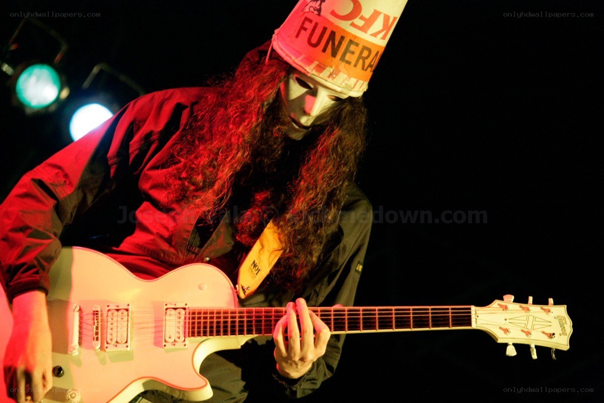 Musician with KFC bucket hat