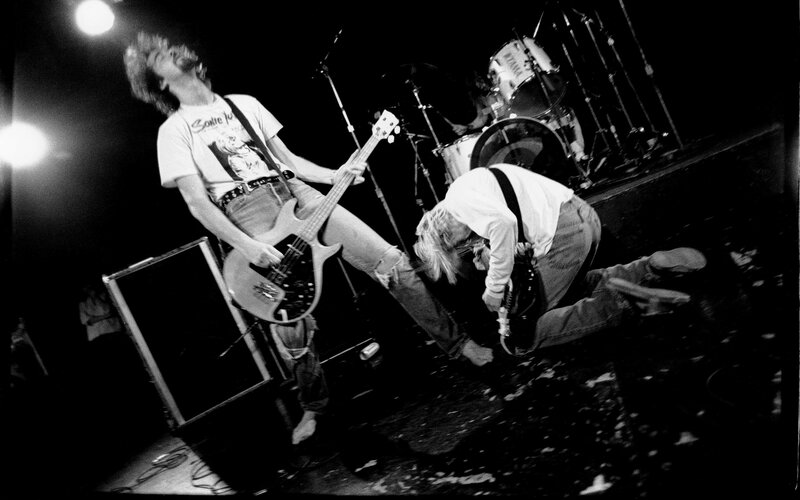 Musicians on Stage — Black, Dynamic