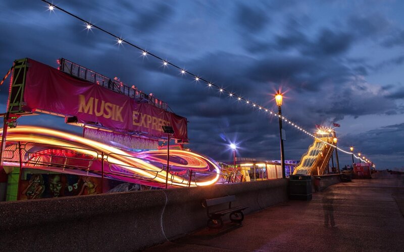 Musik Express Ride — Blue, Dramatic