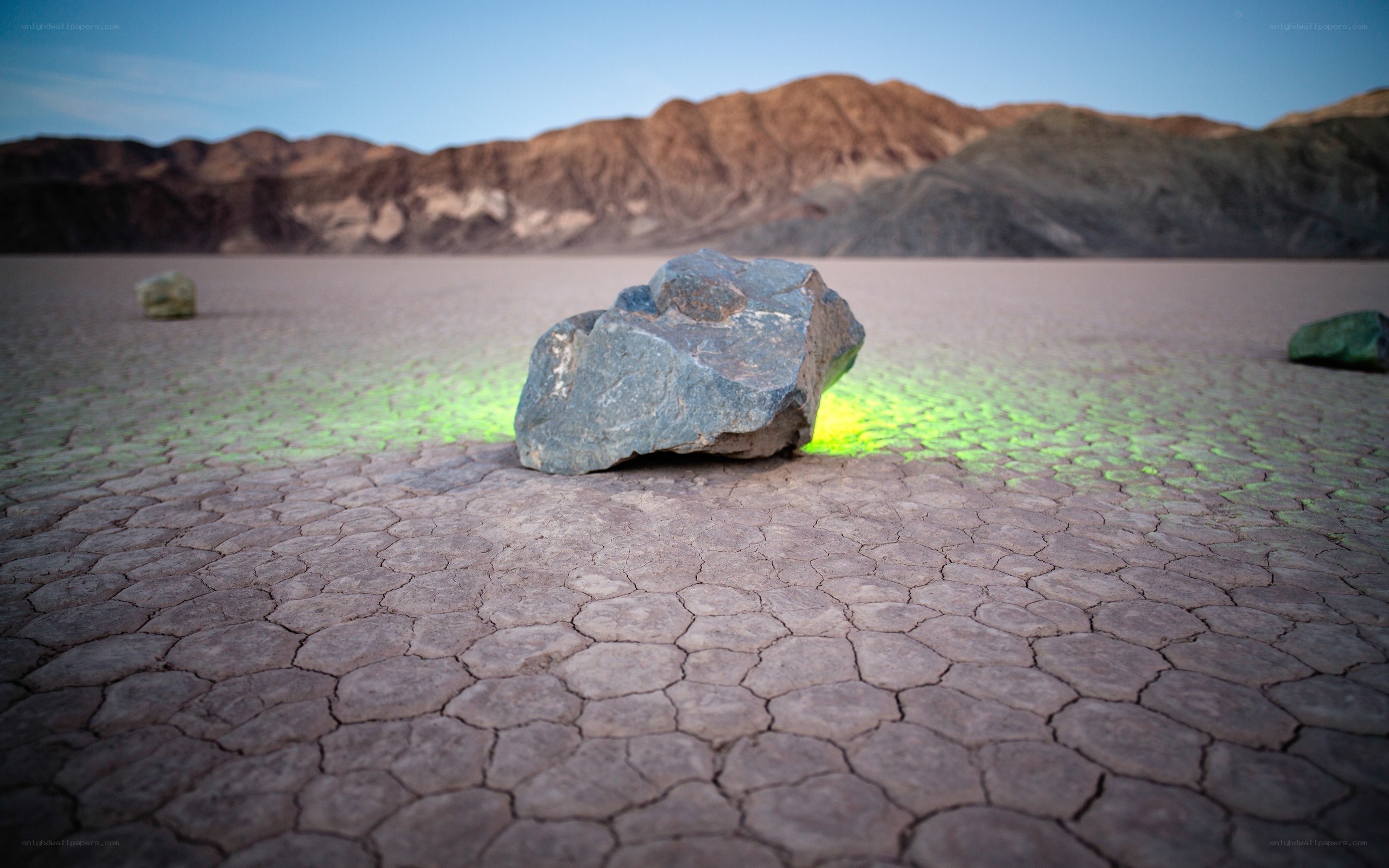 Mysterious glowing rocks in desert