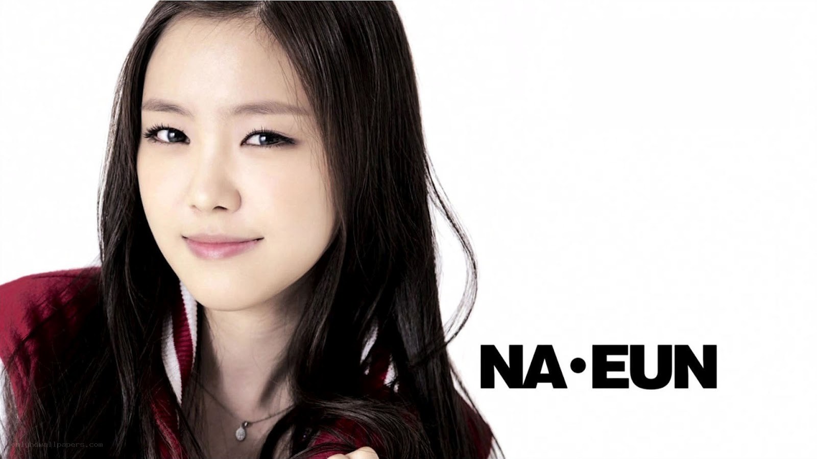 Na Eun portrait