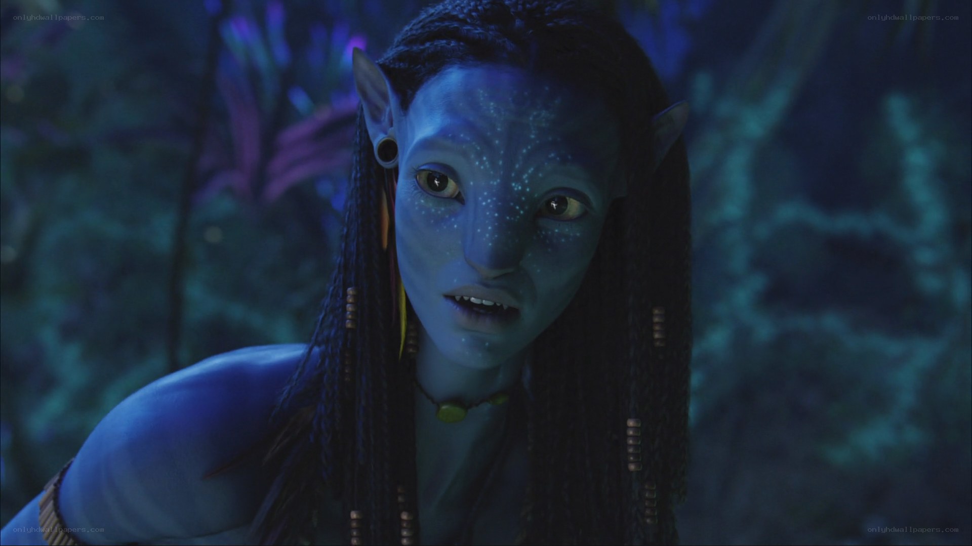 Na'vi character in forest