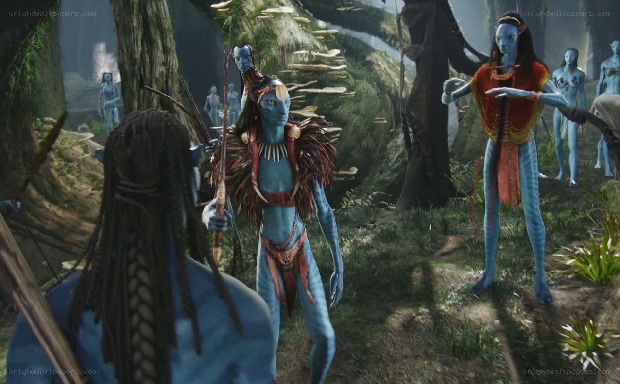 Na'vi gathering in forest