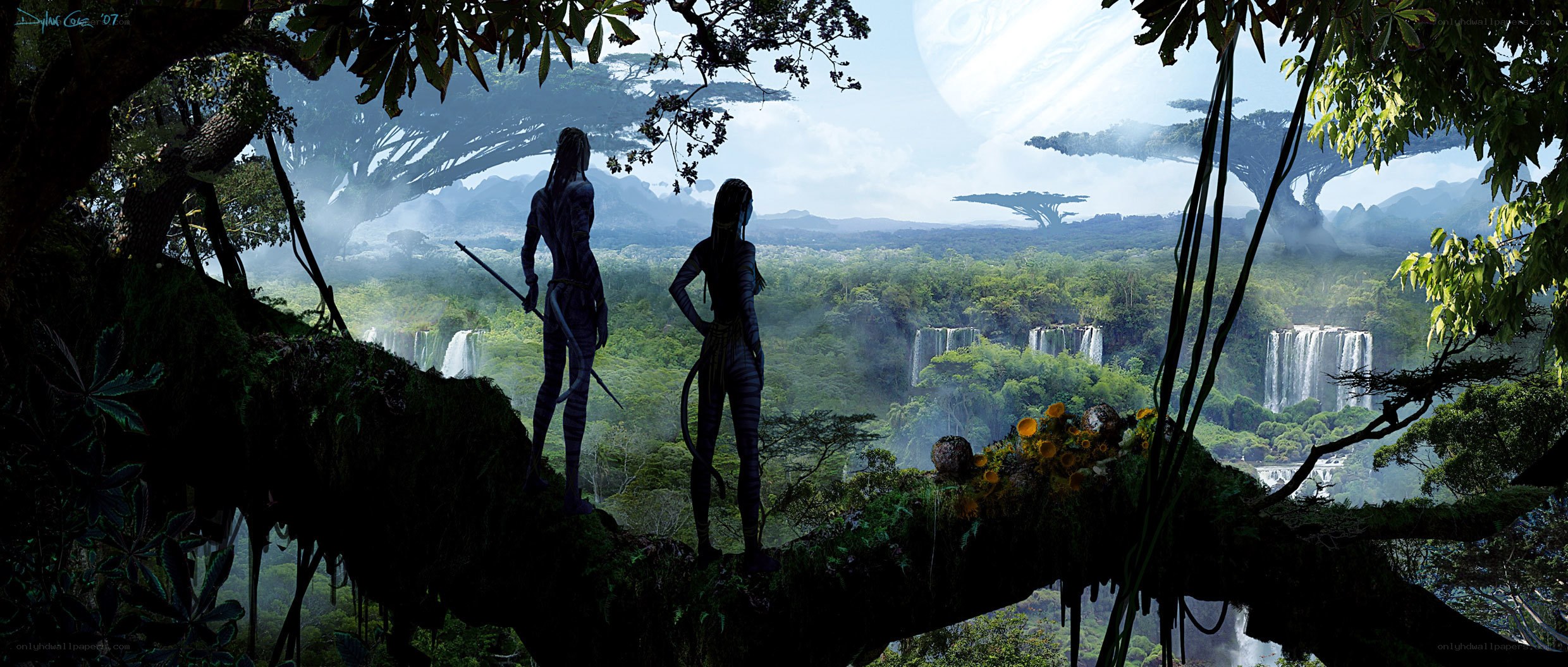 Na'vi on a forest branch