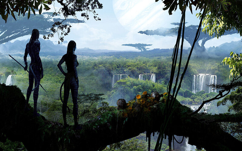 Na'vi on a jungle cliff