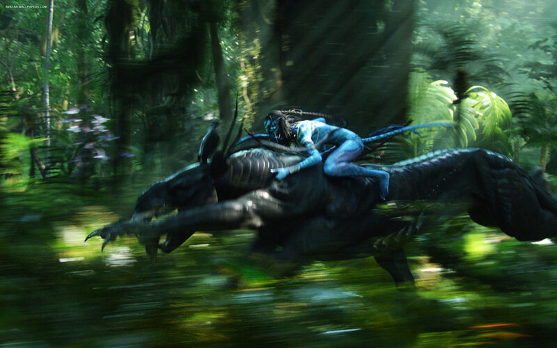 Na'vi riding banshee in jungle