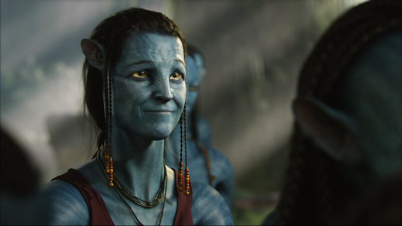 Na'vi woman in a forest