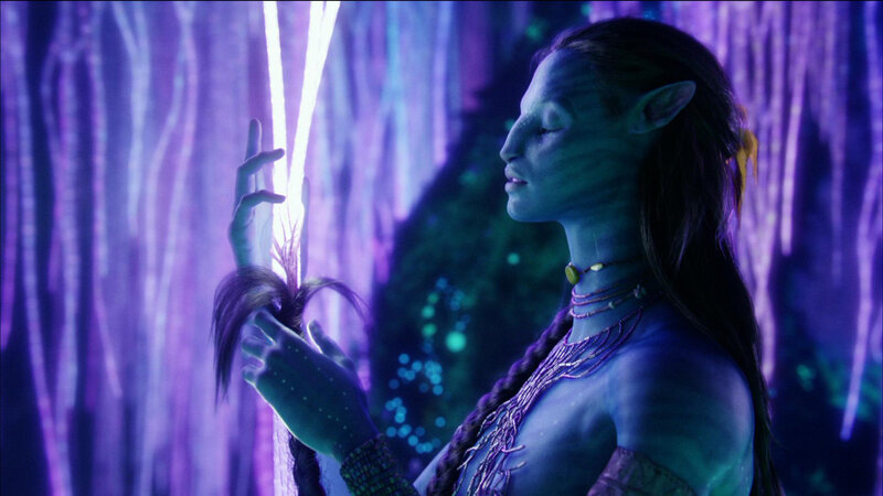 Na'vi woman in bioluminescent forest