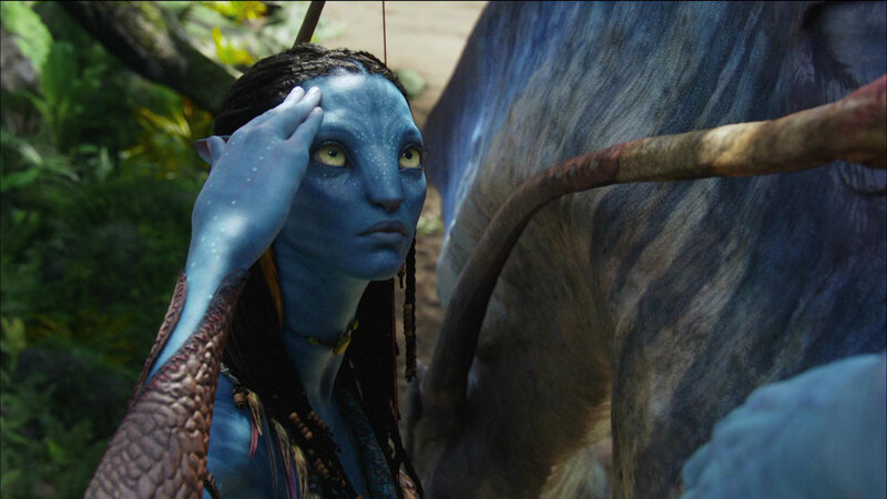 Na'vi woman with bow